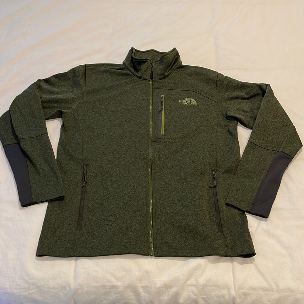 Mens Medium North Face zip up